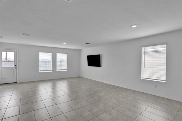 Building Photo - 1207 Tallow Trl