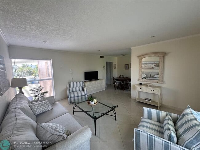 Building Photo - 1481 S Ocean Blvd