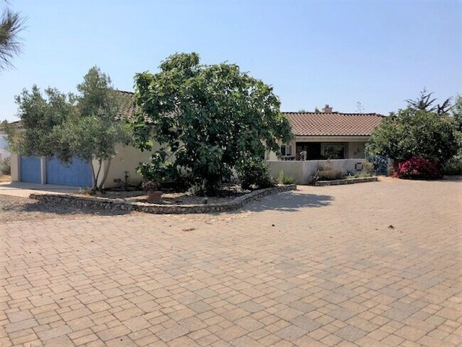 Building Photo - 6006 Los Osos Valley Rd