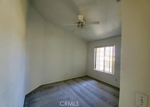 Building Photo - 27805 Hummingbird Ln