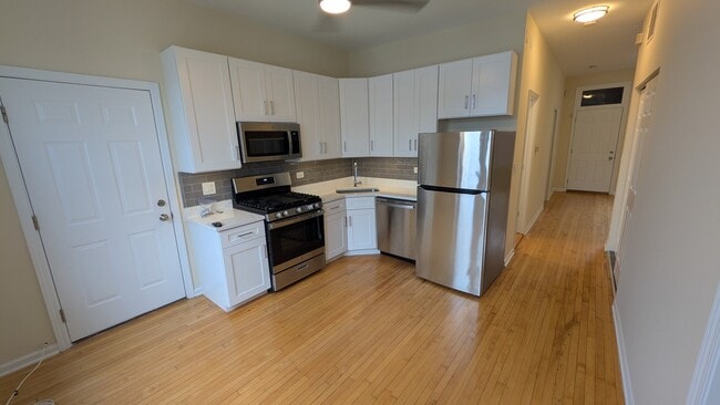 Building Photo - 2322 W Rice St