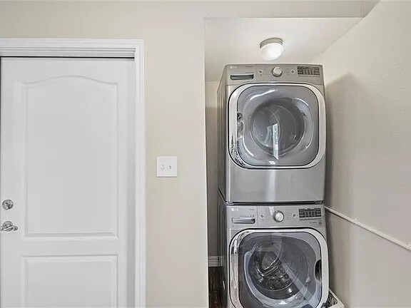Laundry Room - 8508 Grandview Dr
