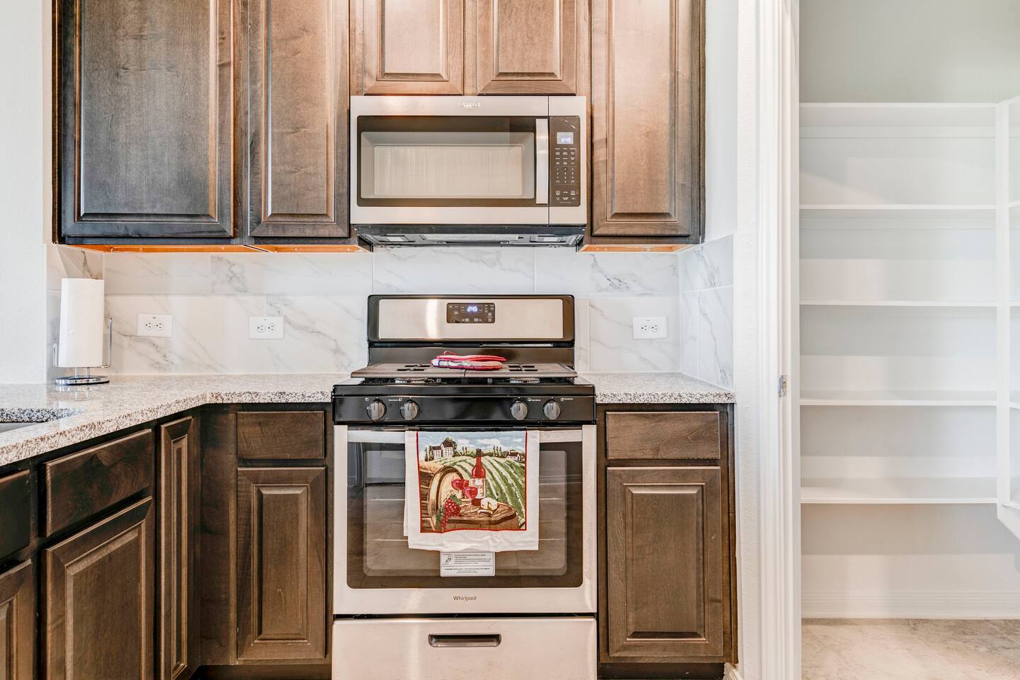 Stainless Steel Appliances - 23314 Stahl Creeks Ln