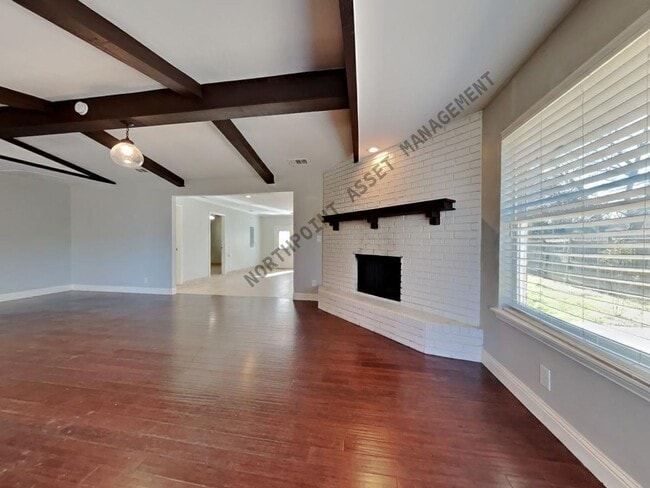 Building Photo - Newly Renovated Single Family Home | 4 BR/2BA | Fenced Backyard