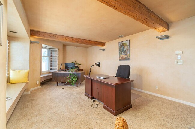 Building Photo - 245 Water St