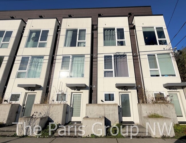 Building Photo - Gorgeous 2021 Fremont/Wallingford 3BR Overlooking Downtown, Mt Rainier & SLU, Garage w/EV Chgr, W...