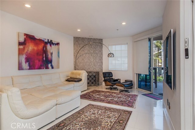 Building Photo - 1500 E Ocean Blvd