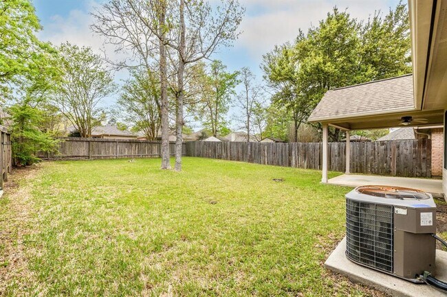 Building Photo - 10459 Parkside Dr