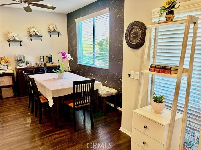 Building Photo - 5450 Strand