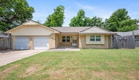 Building Photo - Spacious 3BD, 2BTH Home Right off 12th AVE Minutes from the highway and 5 Minutes from OU Campus!