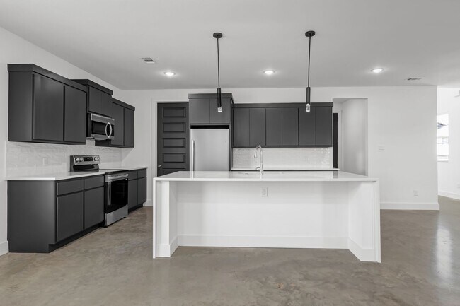 Building Photo - 3007 Alpha Wolf Ct