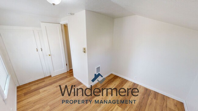 Building Photo - blal66