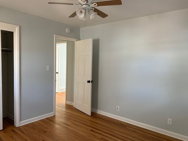 Building Photo - Wonderful 4 Bedroom 2 Bathroom Home in Eastridge!