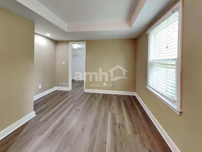 Building Photo - 6105 Braidwood Ct