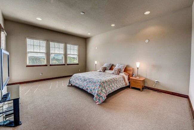 Building Photo - 7812 Vallagio Ln