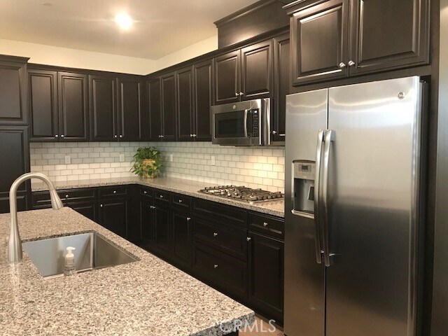 Building Photo - 6955 Larochelle Wy
