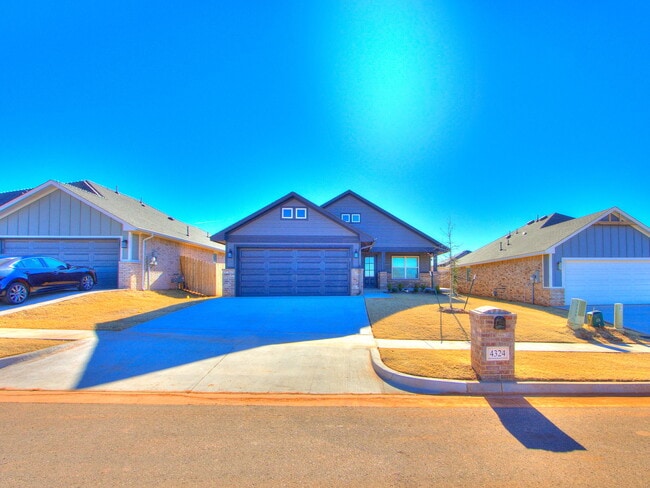 Building Photo - 4324 Overlook Pass