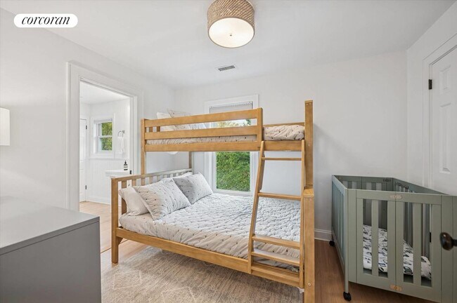 Building Photo - 32 Eastville Ave