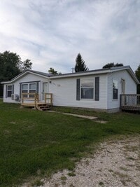 Building Photo - 8023 Upham Dr