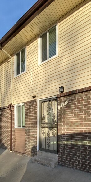 Building Photo - 10721 W 38th Ave