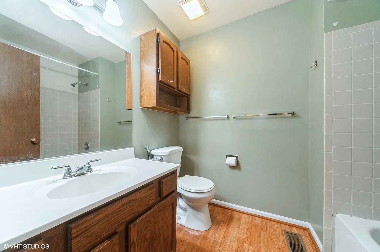 Building Photo - 353 Ashwood Ct