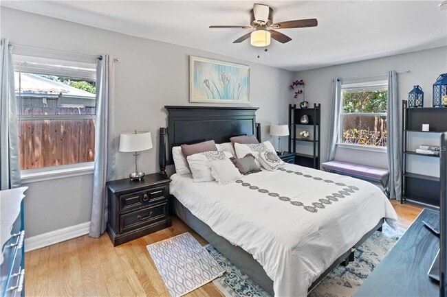 Building Photo - 3005 W Helen Ave