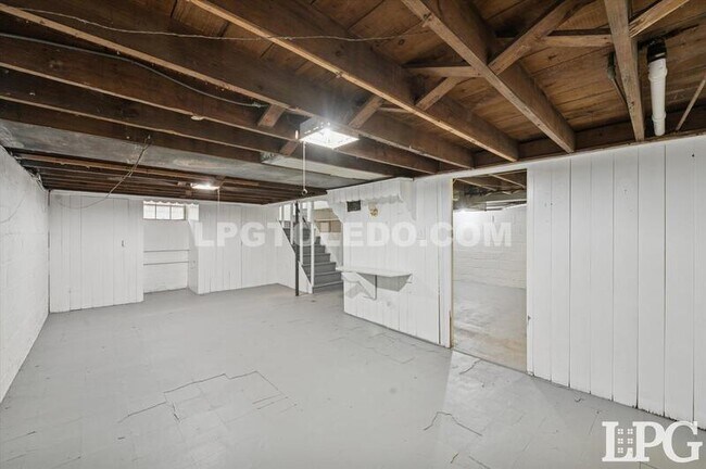 Building Photo - 4113 Packard Rd