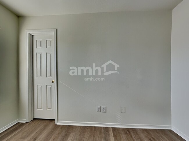 Building Photo - 8834 Kirkville Ln