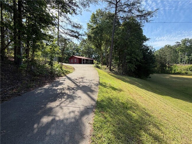 Building Photo - 86 Robert Jones Rd