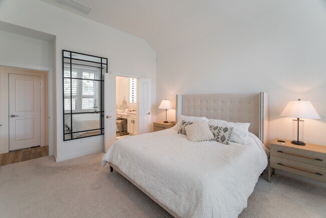 Building Photo - 427 Boggy Belt Ln