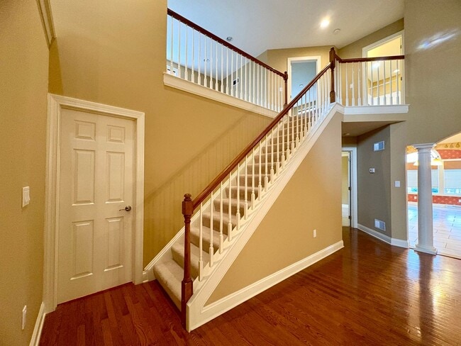 Building Photo - 3 bedroom 2.5 bathroom Townhome in Mount Joy!