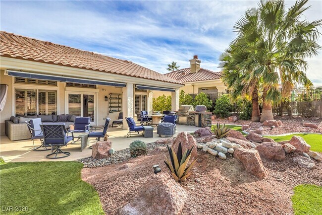 Building Photo - 2701 Spalding Dr