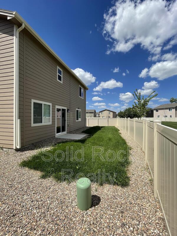 Building Photo - 10977 Quercia Cir