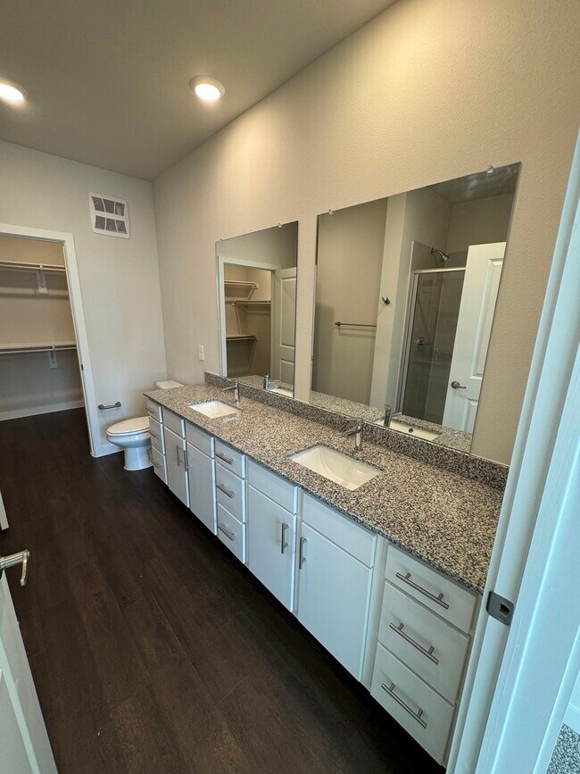 Building Photo - 455 Elevon Pkwy