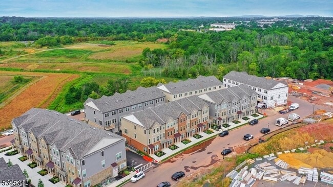 Building Photo - 95 Robeson St