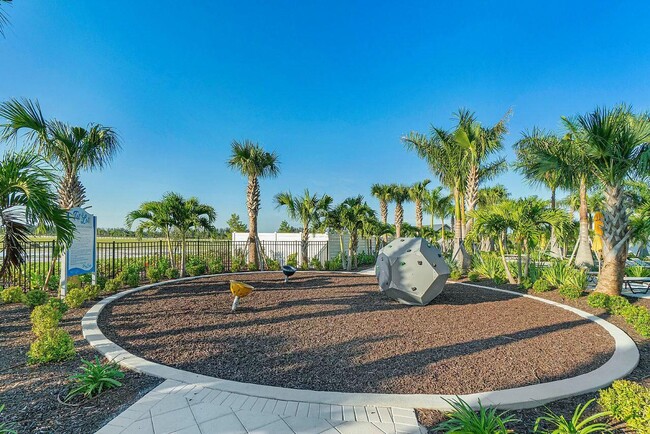 Building Photo - 14964 RedCove Pl