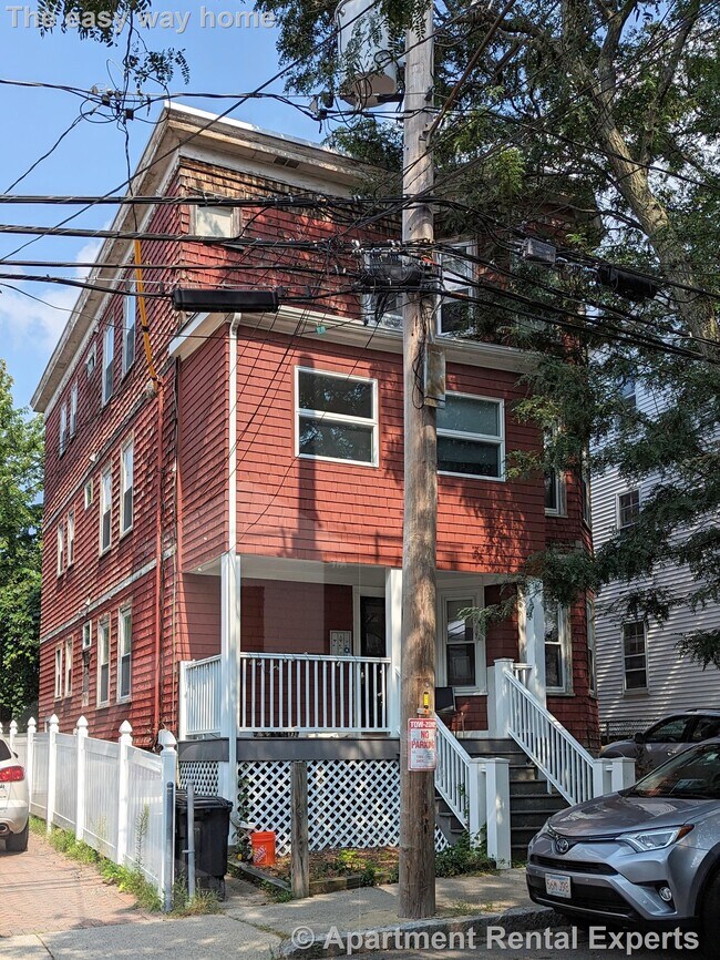 Building Photo - 79 Conwell Ave
