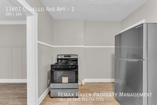 Building Photo - 13601 Othello Ave