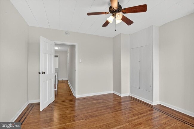 Building Photo - 2343 E Huntingdon St