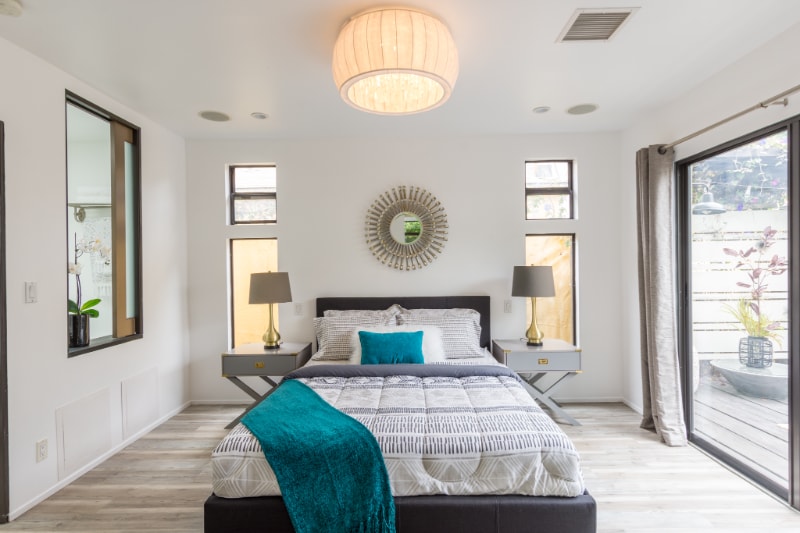 Building Photo - 13263 Venice Blvd.