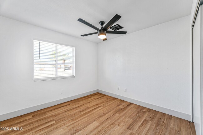 Building Photo - 3639 E Presidio Rd