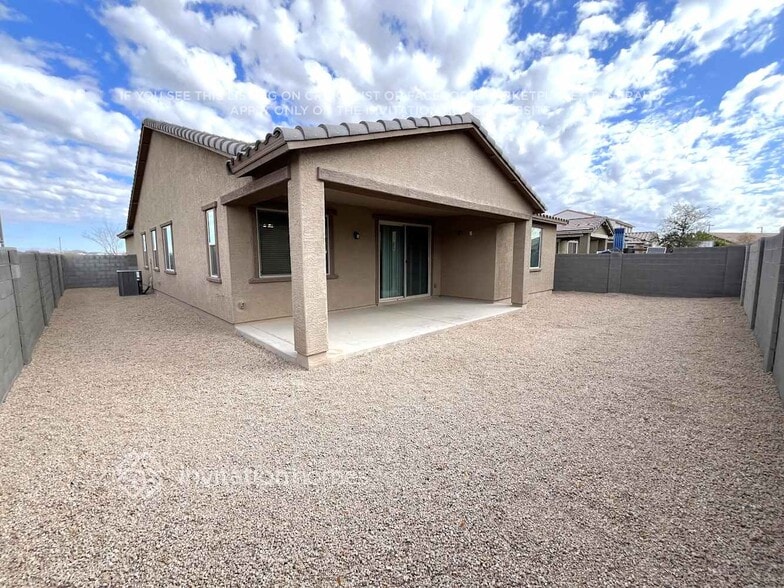 Building Photo - 22316 N 180th Dr