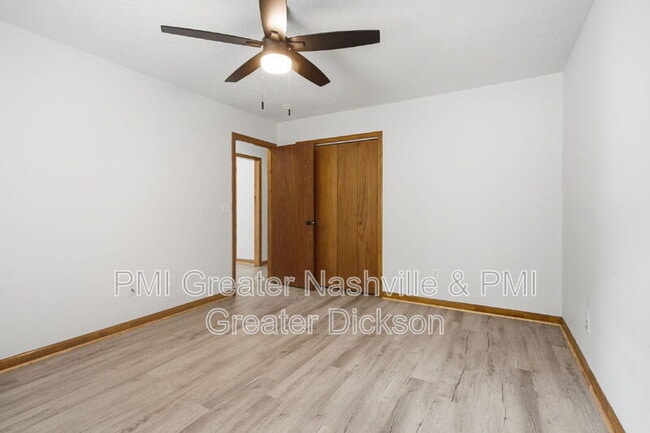 Building Photo - 1208 Coreland Dr