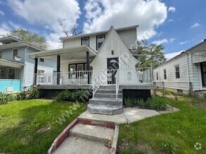 Building Photo - 3317 Robinwood Dr