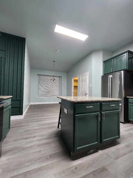 Building Photo - 0 Sulfur Spring Dr