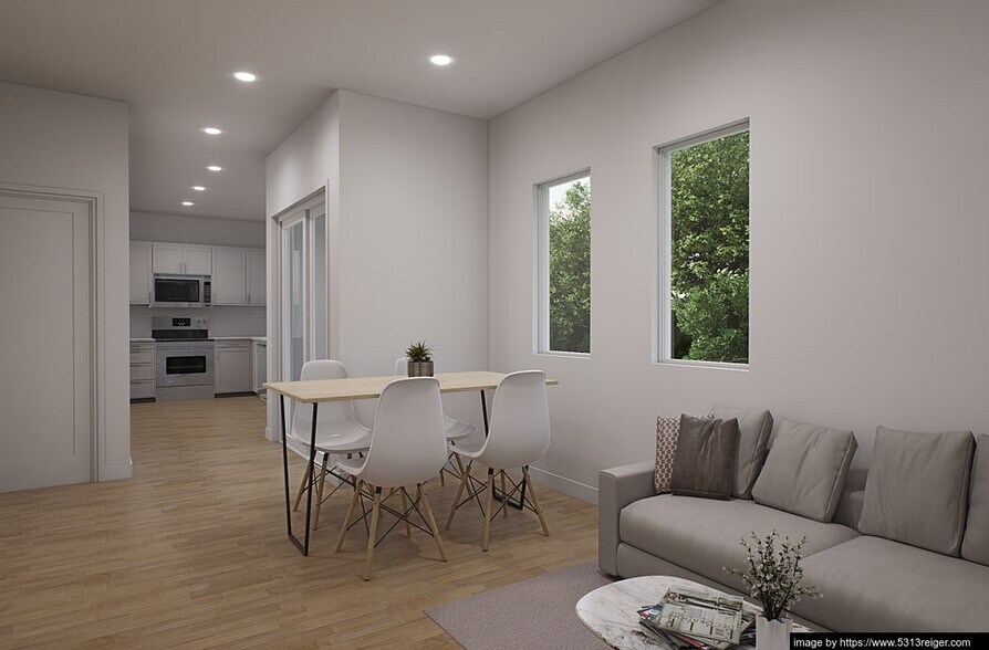Building Photo - 5313 Reiger Ave