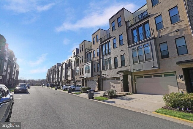 Building Photo - 14383 Beckett Glen Cir