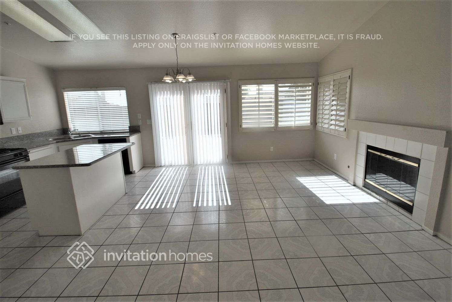 Building Photo - 2539 W Dawnview Dr