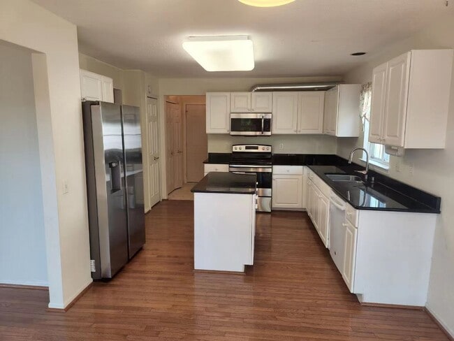 Building Photo - 2852 Chaseway Ct