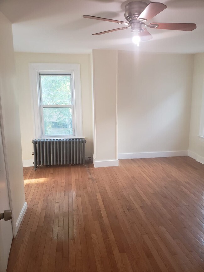 Bedroom 3 - 137 Central Ave